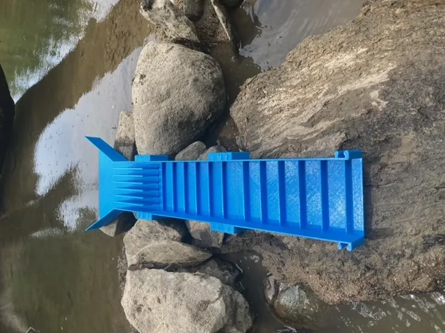 Hộp rửa vàng di động cho chuyến đi phượt