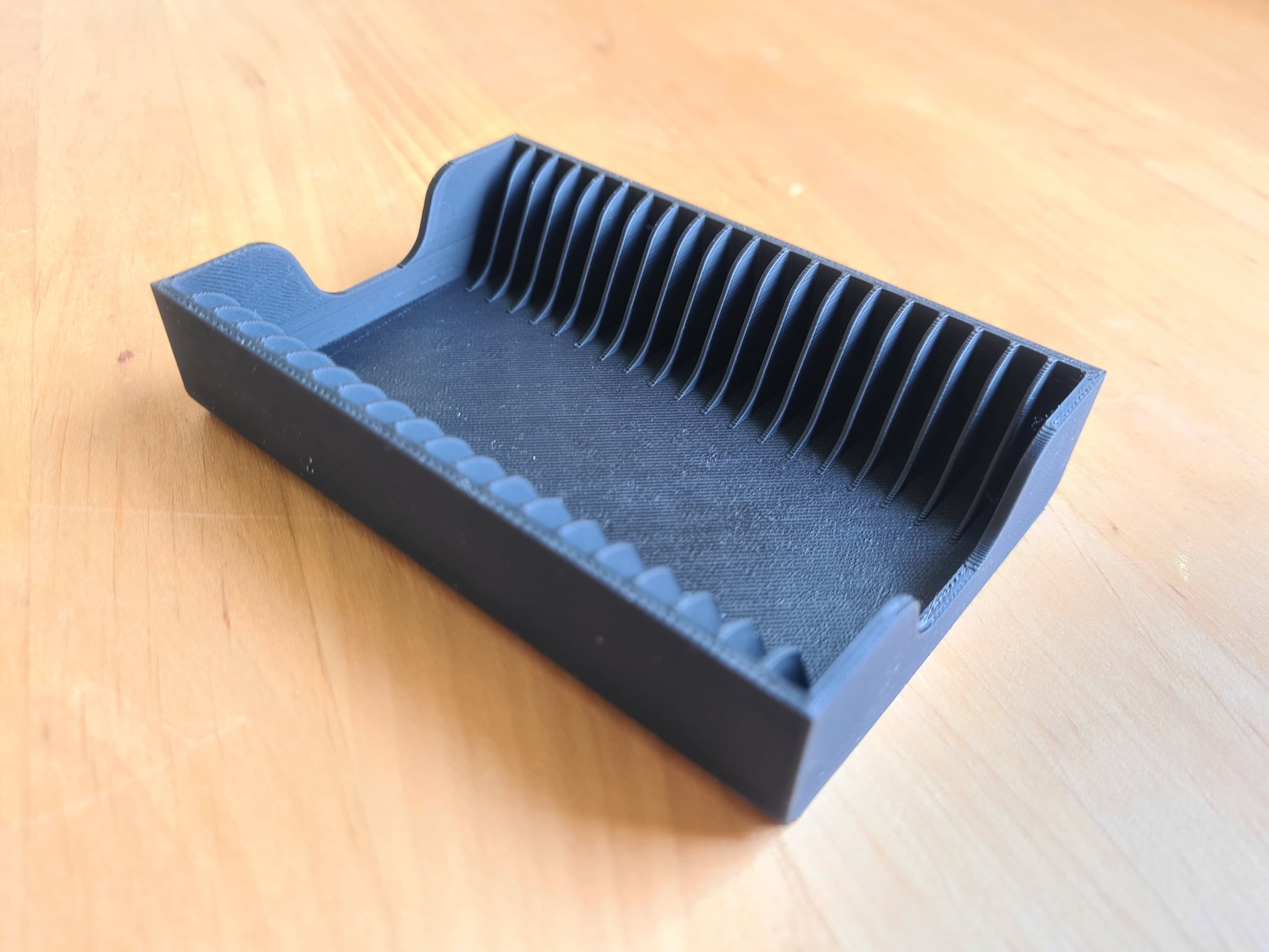 Hộp lưu trữ mẫu filament thông minh với NFC