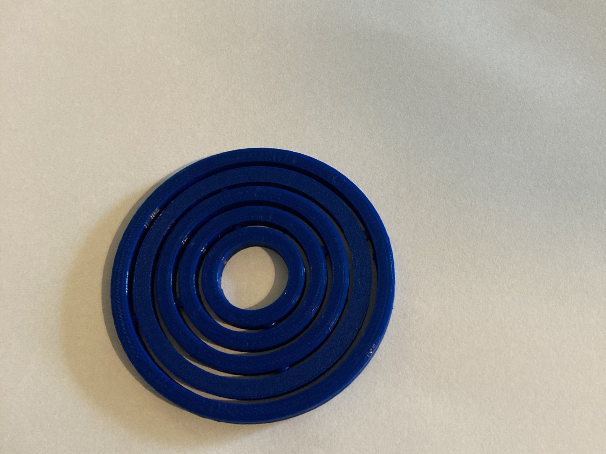 Gyroscope 5 vòng với chuyển động mượt mà