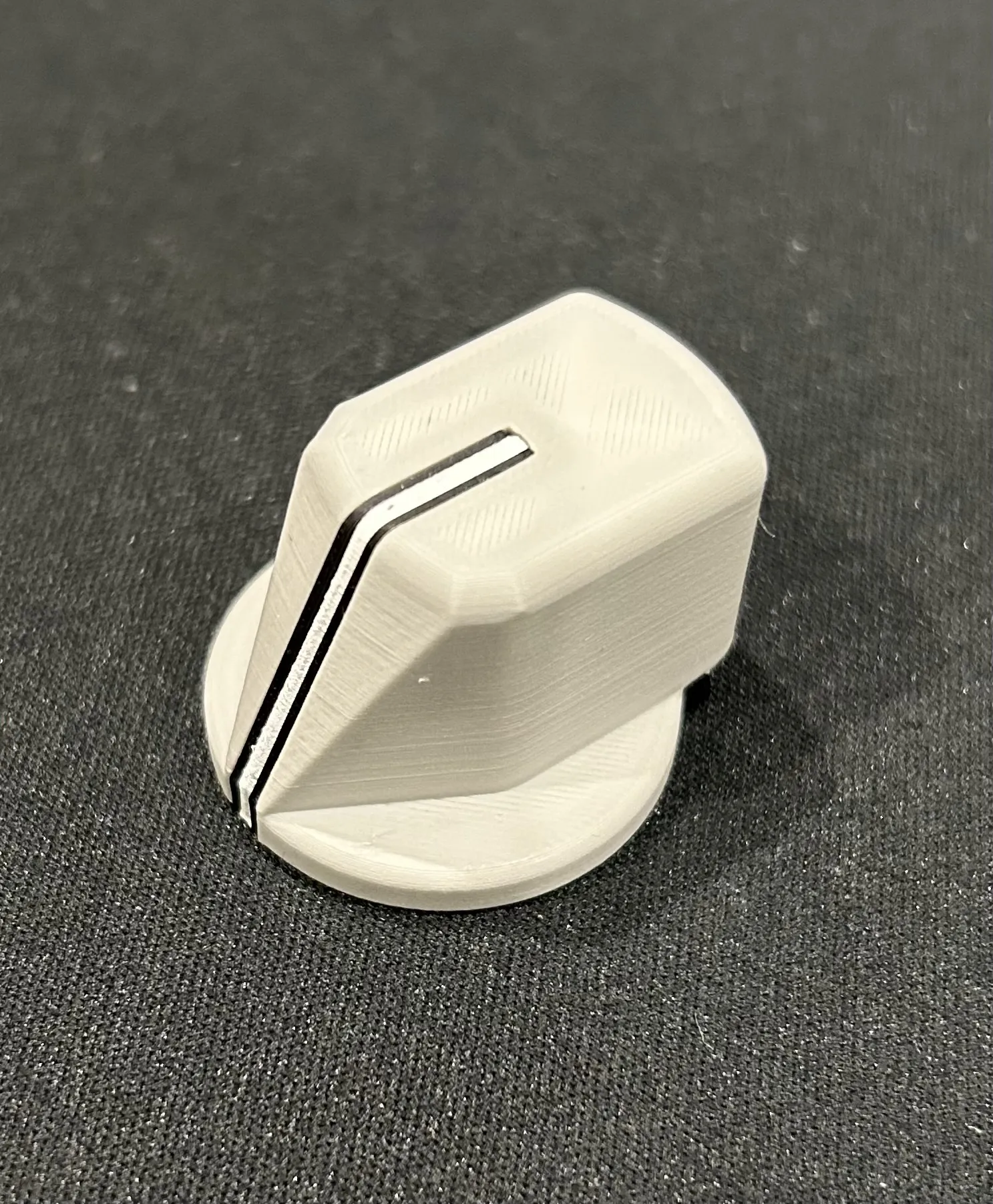 Núm chuyển đổi Airbus A320 cho buồng lái