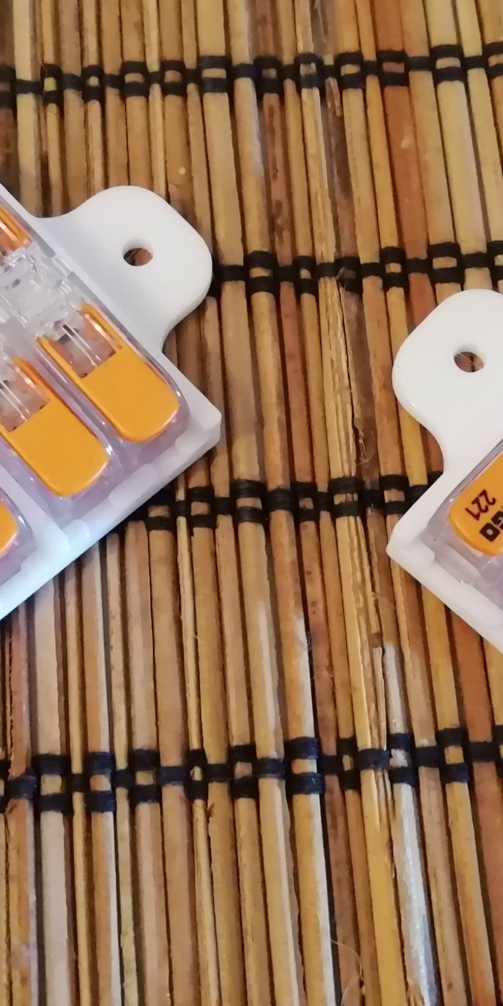 Kết nối Wago 221-2411 cho 2/4/6/8 dây