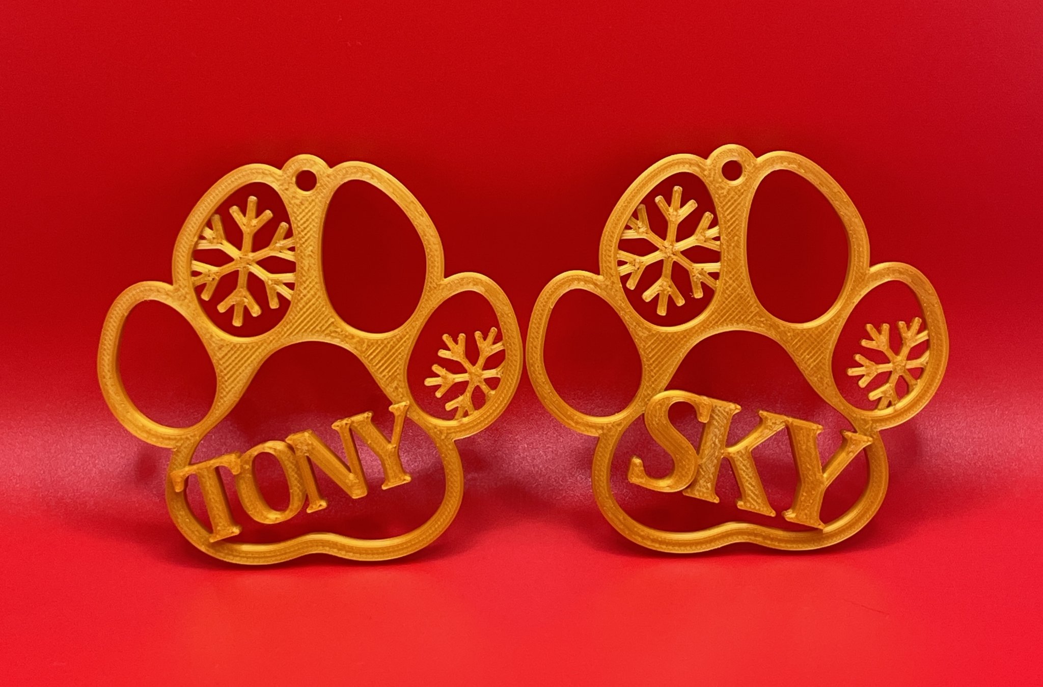 Móc treo chân cho chó và mèo với họa tiết bông tuyết