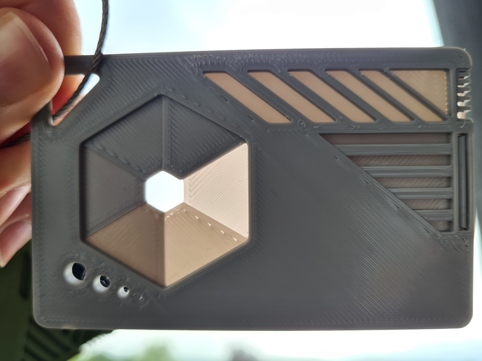 Mẫu thử nghiệm filament cho máy in 3D với nhiều tính năng