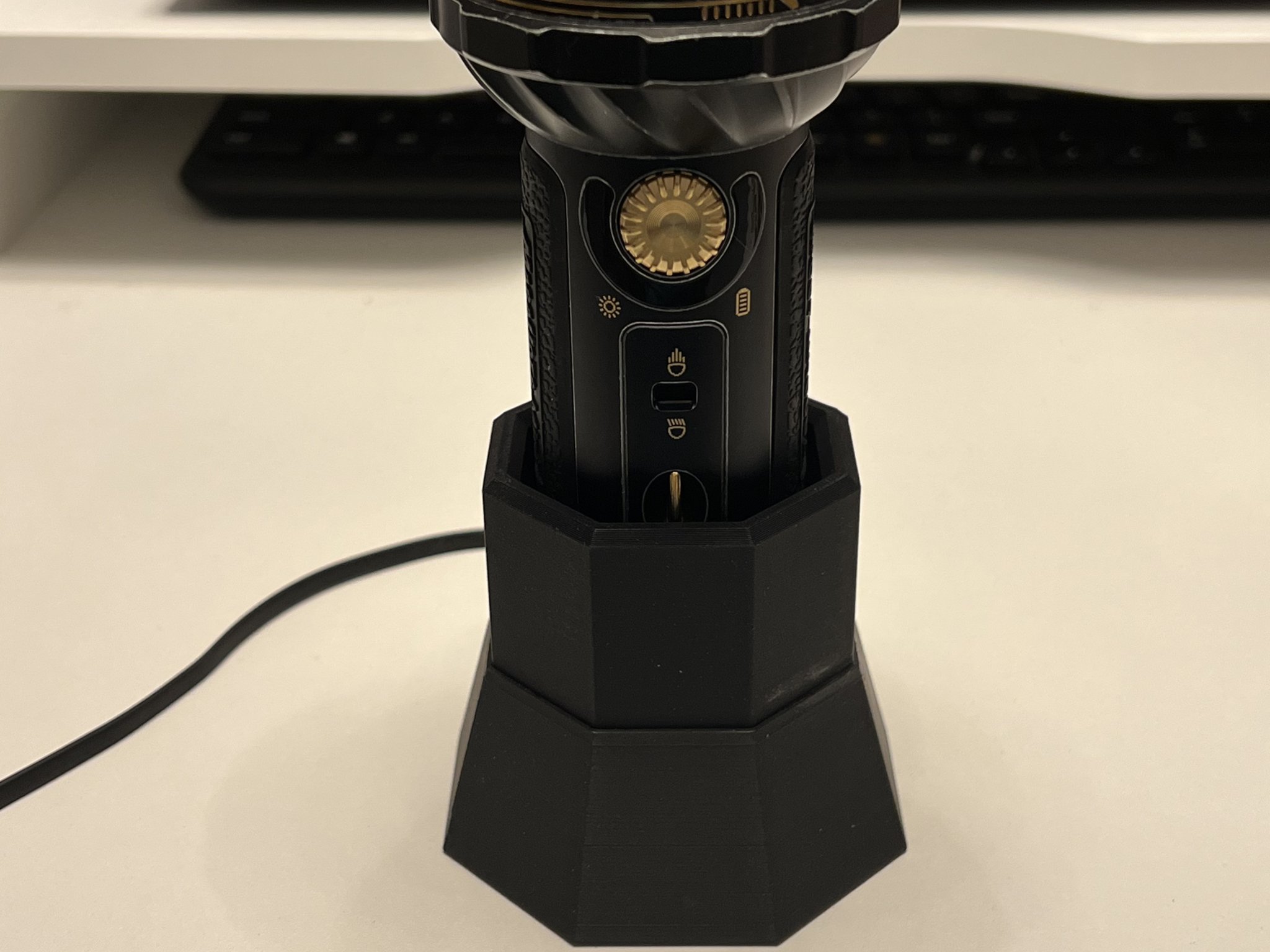 Đế sạc đèn pin Olight Marauder mini