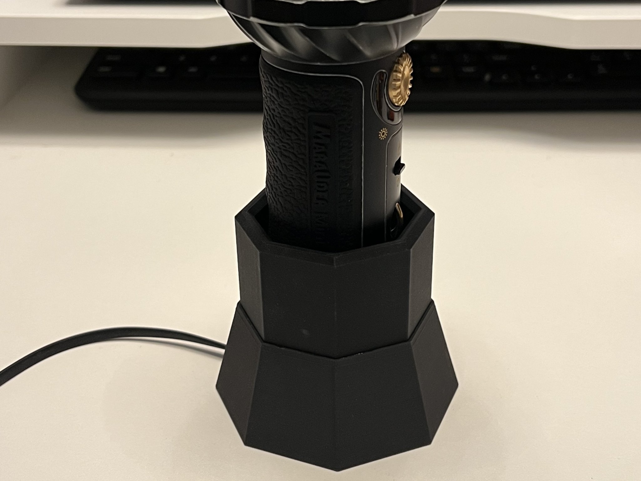 Đế sạc đèn pin Olight Marauder mini