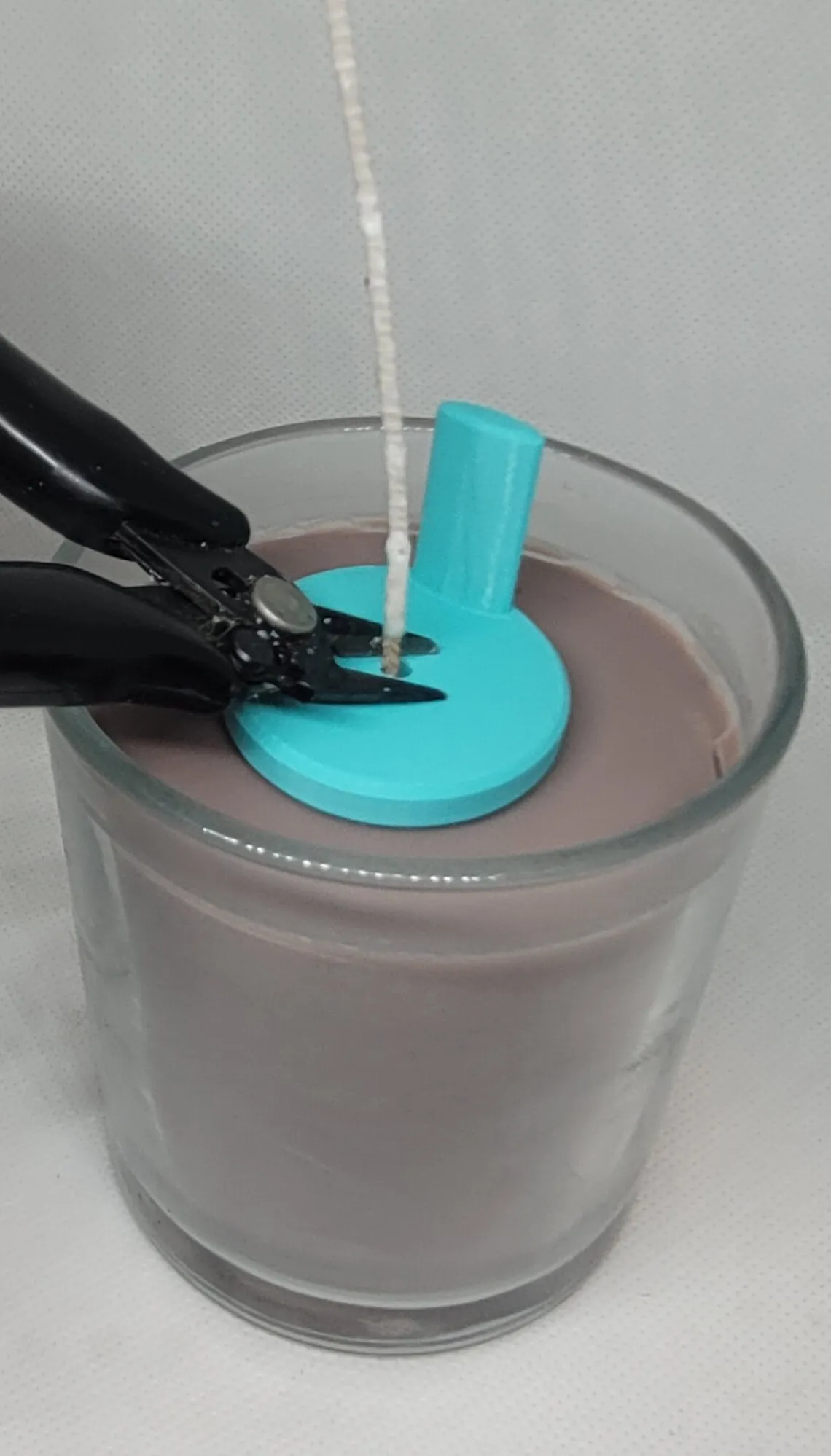 Công cụ cắt chiều cao bấc nến chính xác