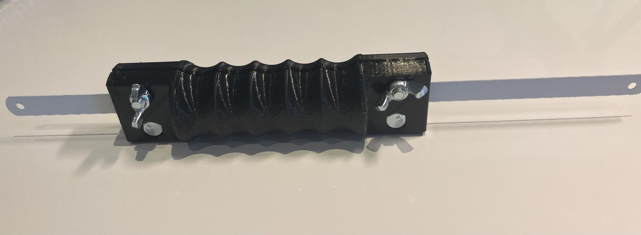 Cưa tay điều chỉnh cho các lưỡi cưa 18/24/31 răng