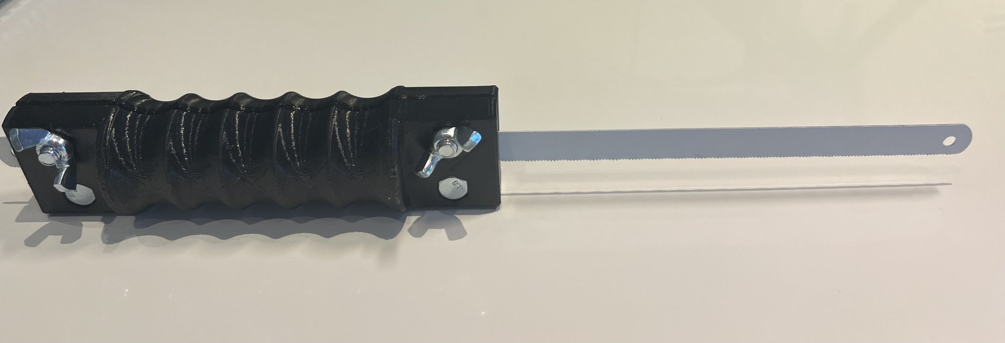 Cưa tay điều chỉnh cho các lưỡi cưa 18/24/31 răng