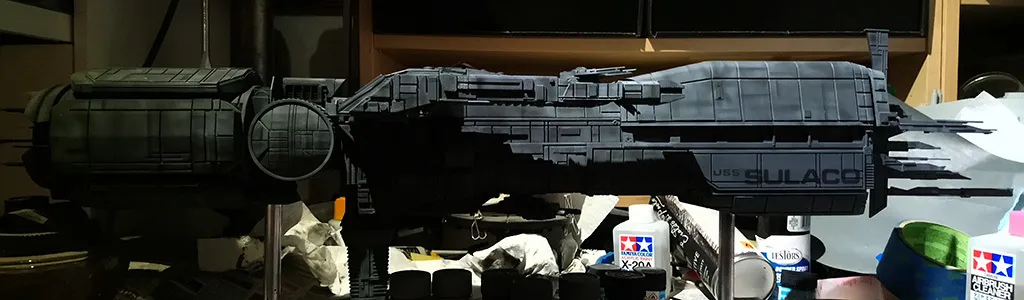 Mô hình tàu USS Sulaco dài 800mm từ phim Aliens