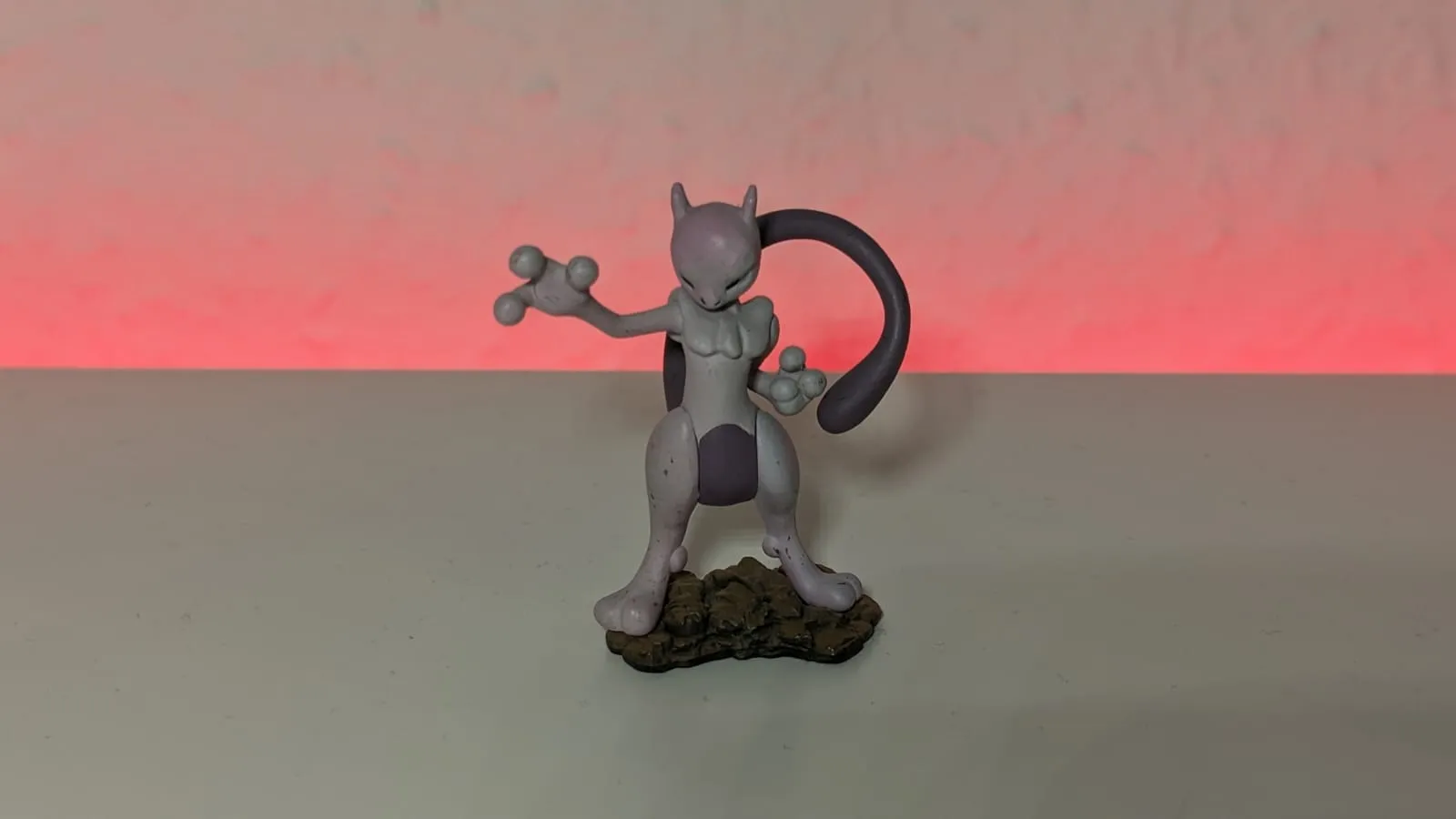 Tượng Mewtwo Pokemon 3D quét với chi tiết tinh xảo