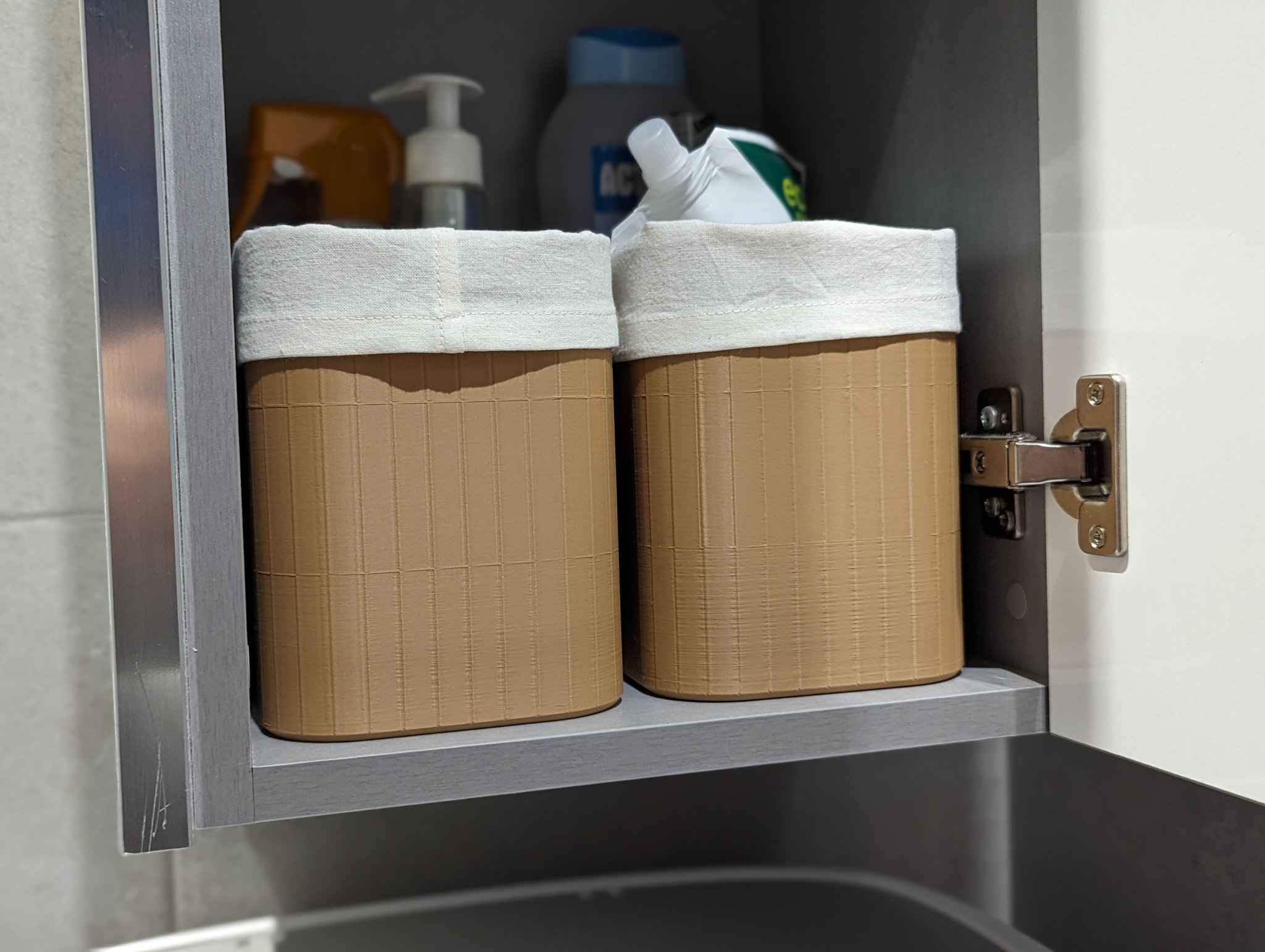 Giỏ tổ chức phòng tắm