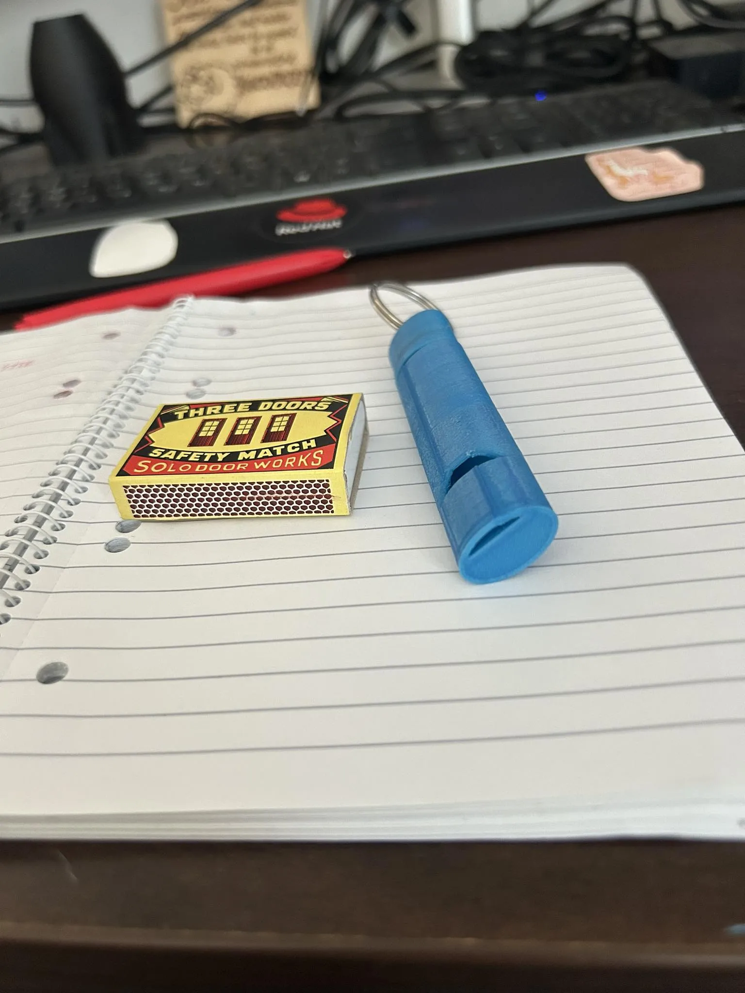 Kèn cứu sinh nhỏ gọn với không gian lưu trữ