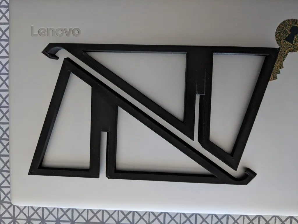 Giá đỡ laptop hình bướm gấp phẳng hai mảnh