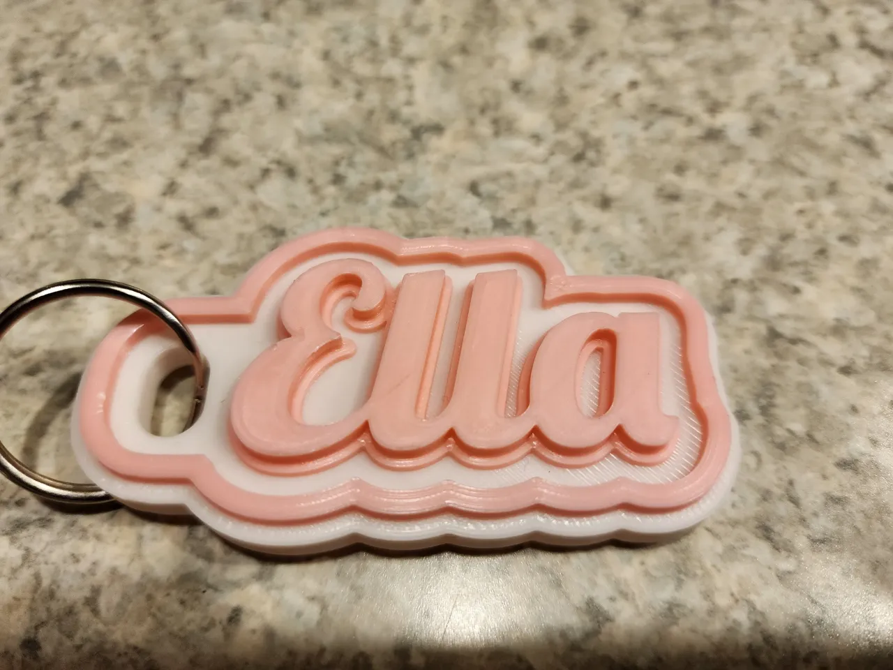 Thẻ tên móc khóa với hơn 1200 tên tùy chỉnh