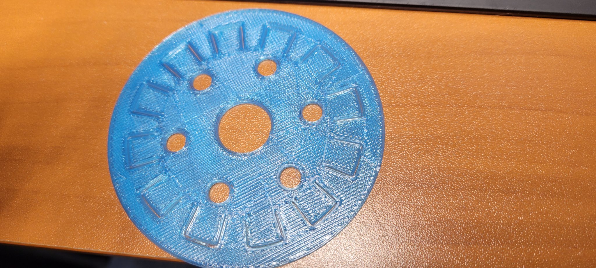 Thẻ giữ dây câu Tenkara thiết kế mới tinh tế