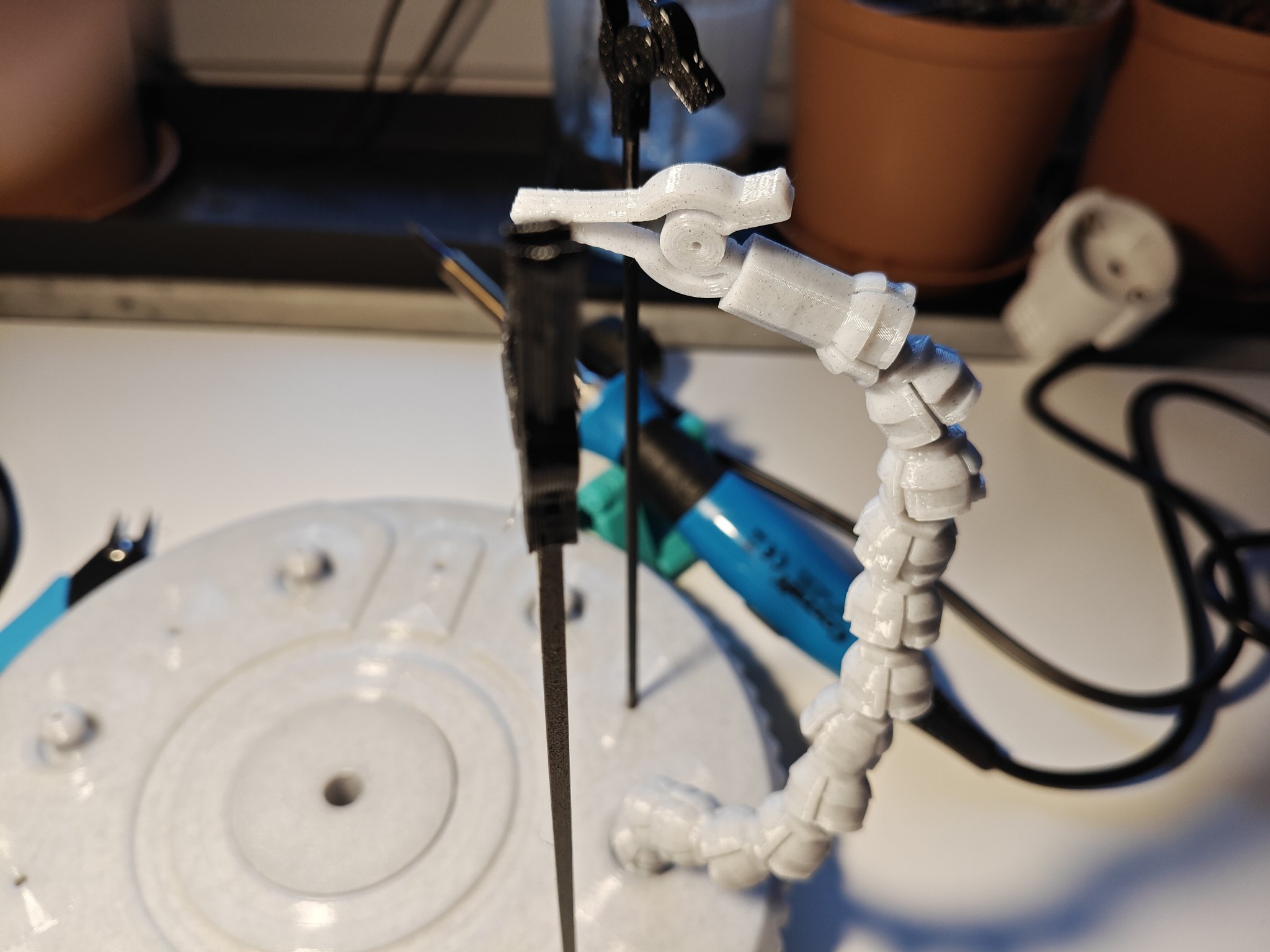 Bàn xoay đa năng cho hàn và sơn miniatures