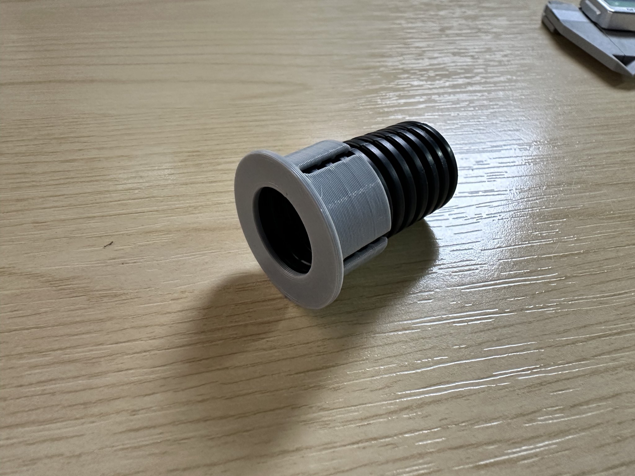 Bích nối ống dẫn linh hoạt 20mm cho tường thạch cao