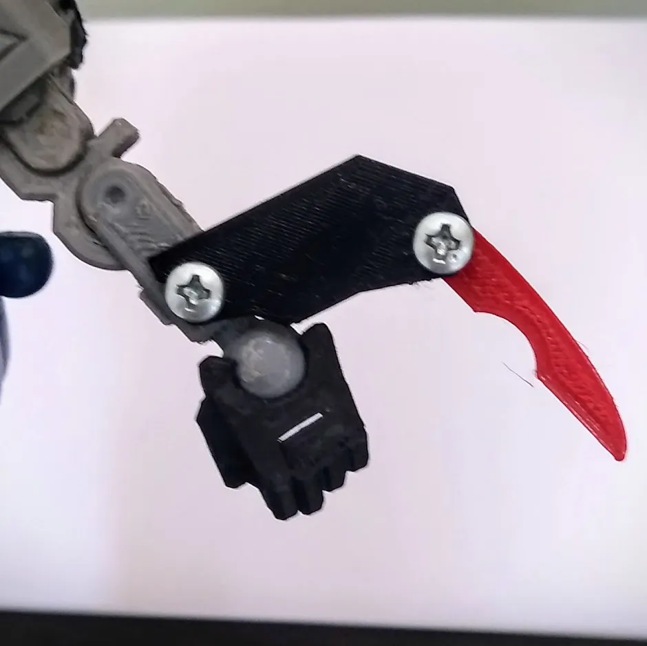 Lưỡi chém bọ ngựa Cyberpunk cho Dummy 13