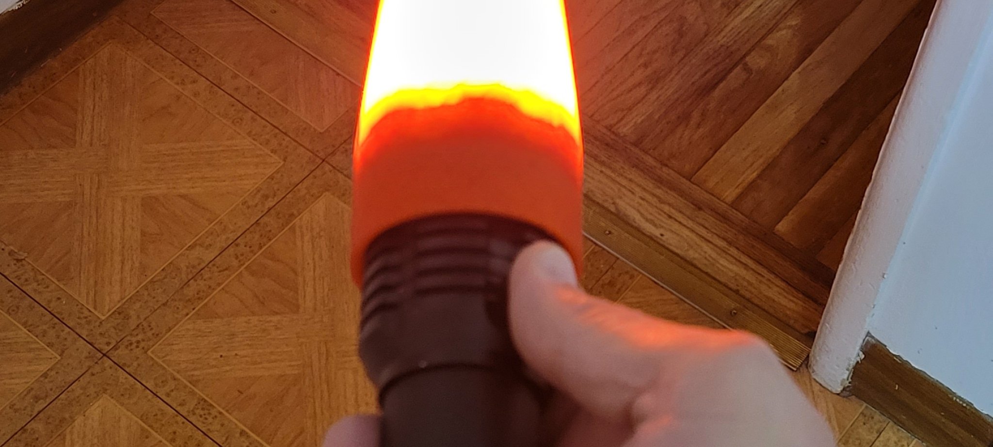 Côn báo hiệu giao thông cho đèn pin Lackland Laser