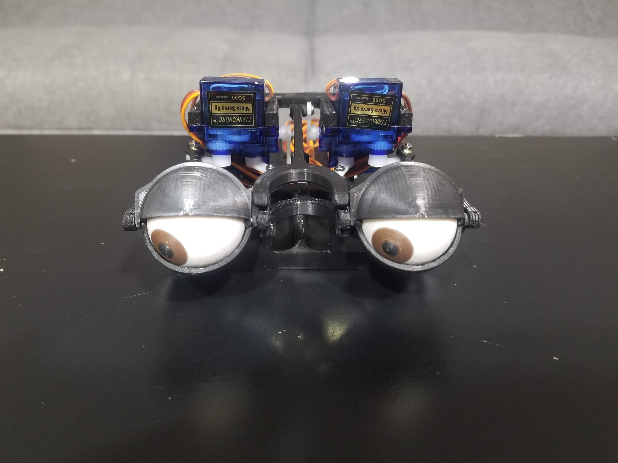 Lắp ráp mắt animatronic với servo và joystick Arduino