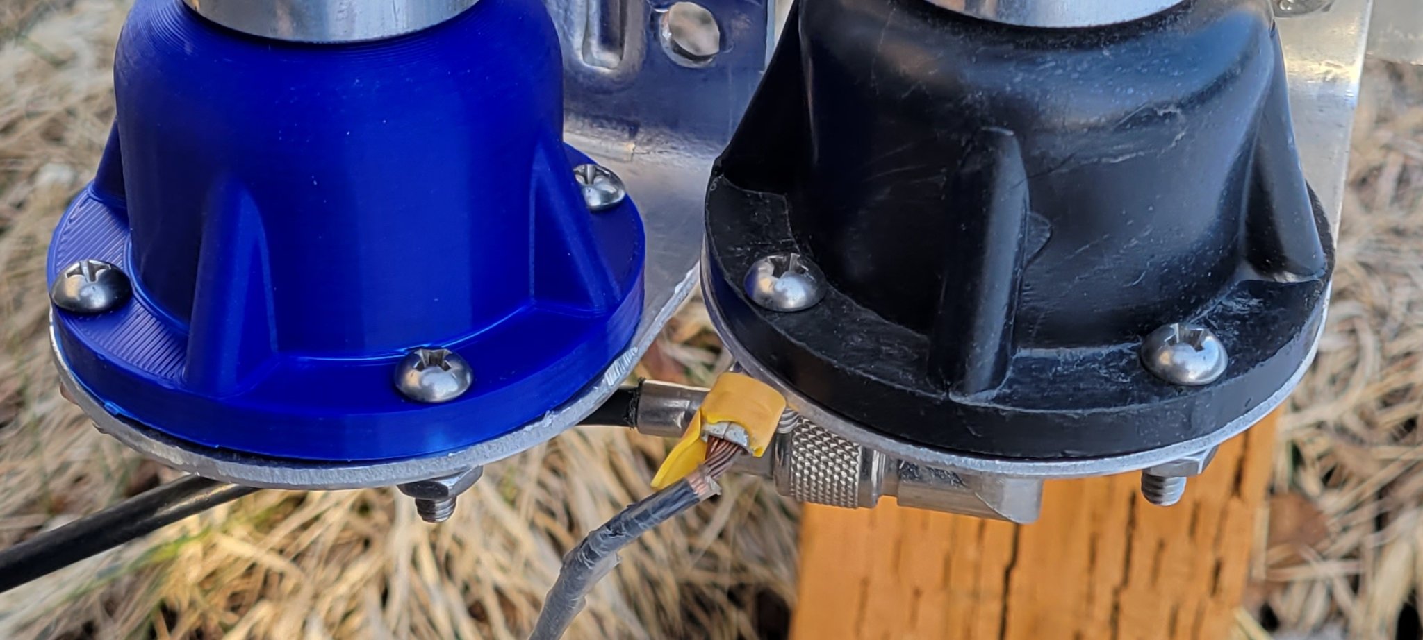 Đế ăng-ten DX-88 cho mô hình in 3D bền vững