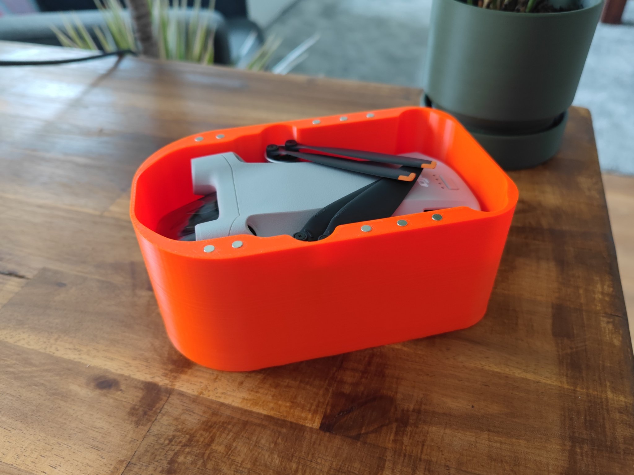 Hộp đựng DJI Mini 3 Pro với nắp từ tính