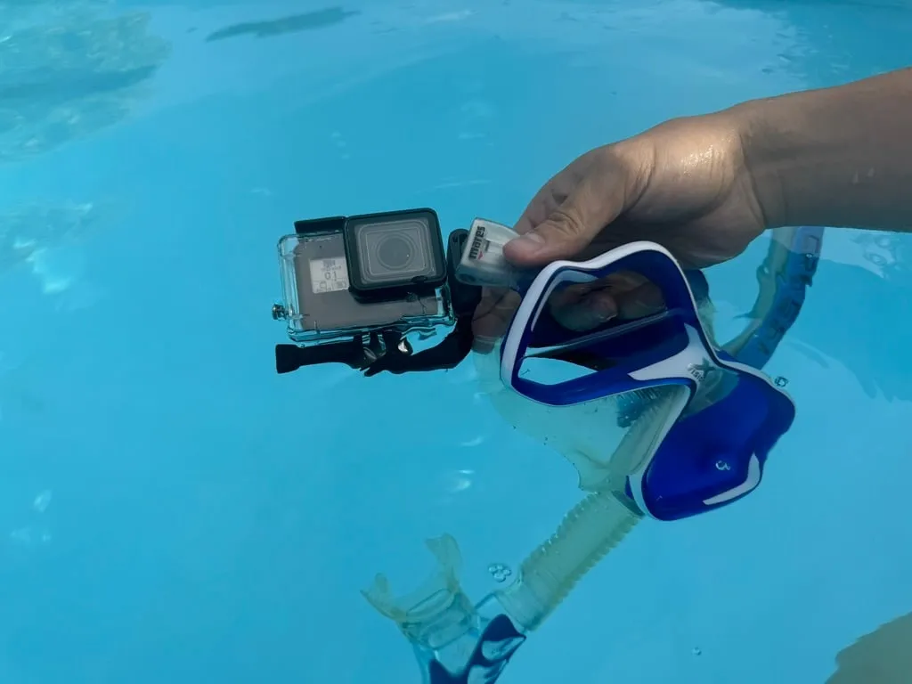 Giá đỡ gắn camera GoPro cho mặt nạ lặn