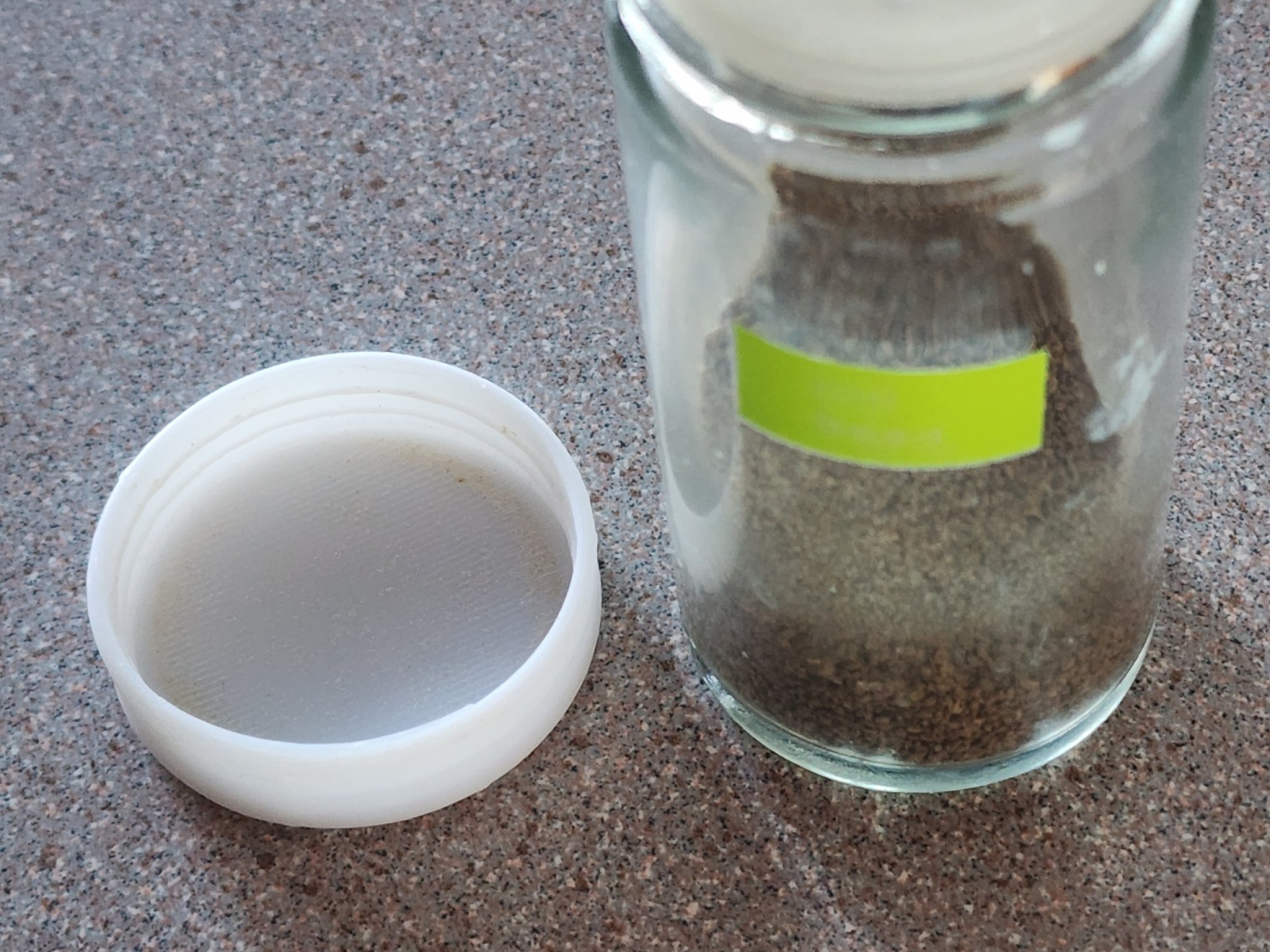 Nắp lọ gia vị đa năng cho bếp gia đình