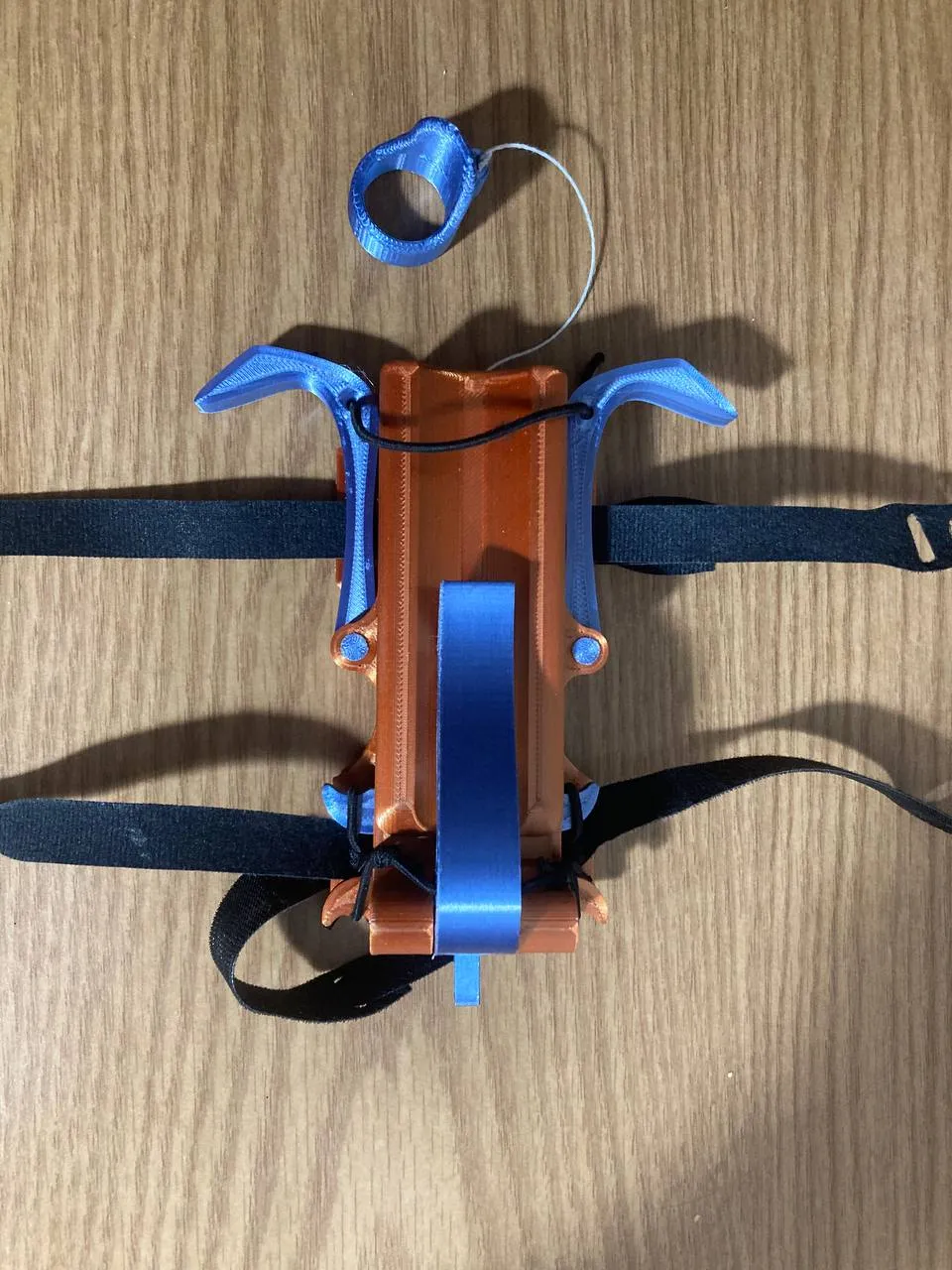 Nerf crossbow gắn tay Aristocrat với dây paracord 3mm