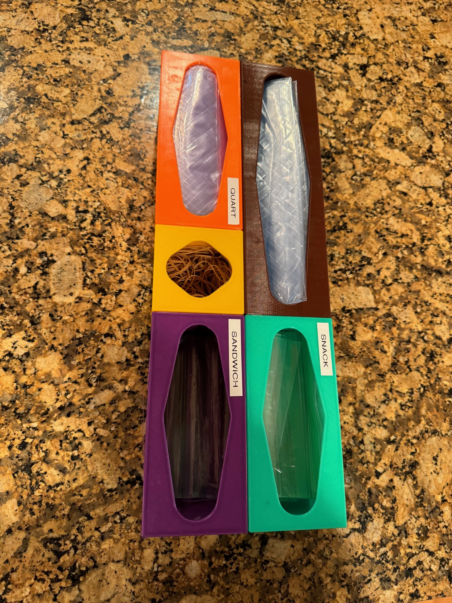 Hộp đựng và phân phát túi Ziplock trong ngăn kéo