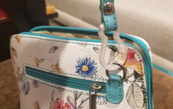 #0010 J's Carabiner - Móc Khóa Kẹp Túi