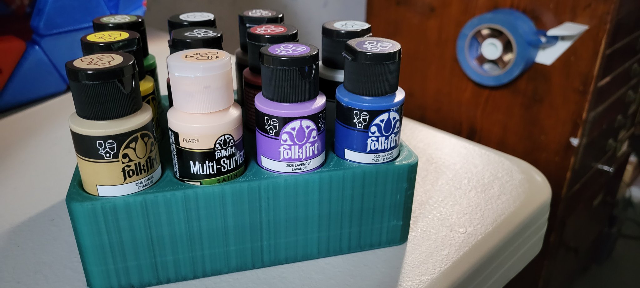 Giá đỡ chai sơn acrylic 2 oz.