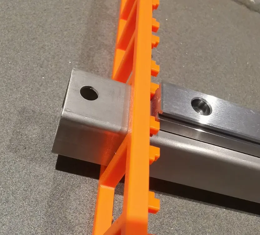 Hướng dẫn kích thước và căn chỉnh ray tuyến tính cho ống ch...