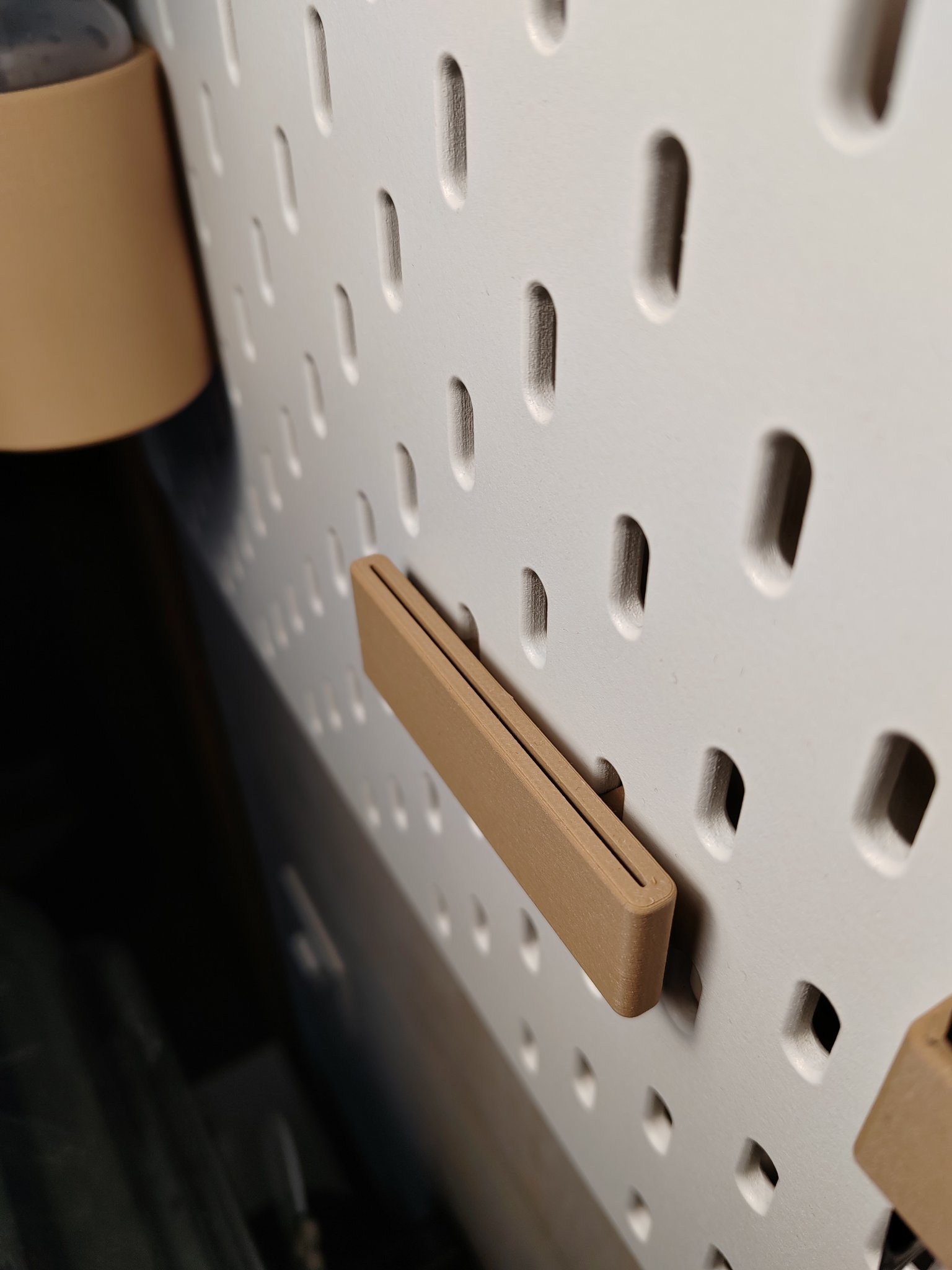 Giá đỡ thìa bay cho Ikea Skadis