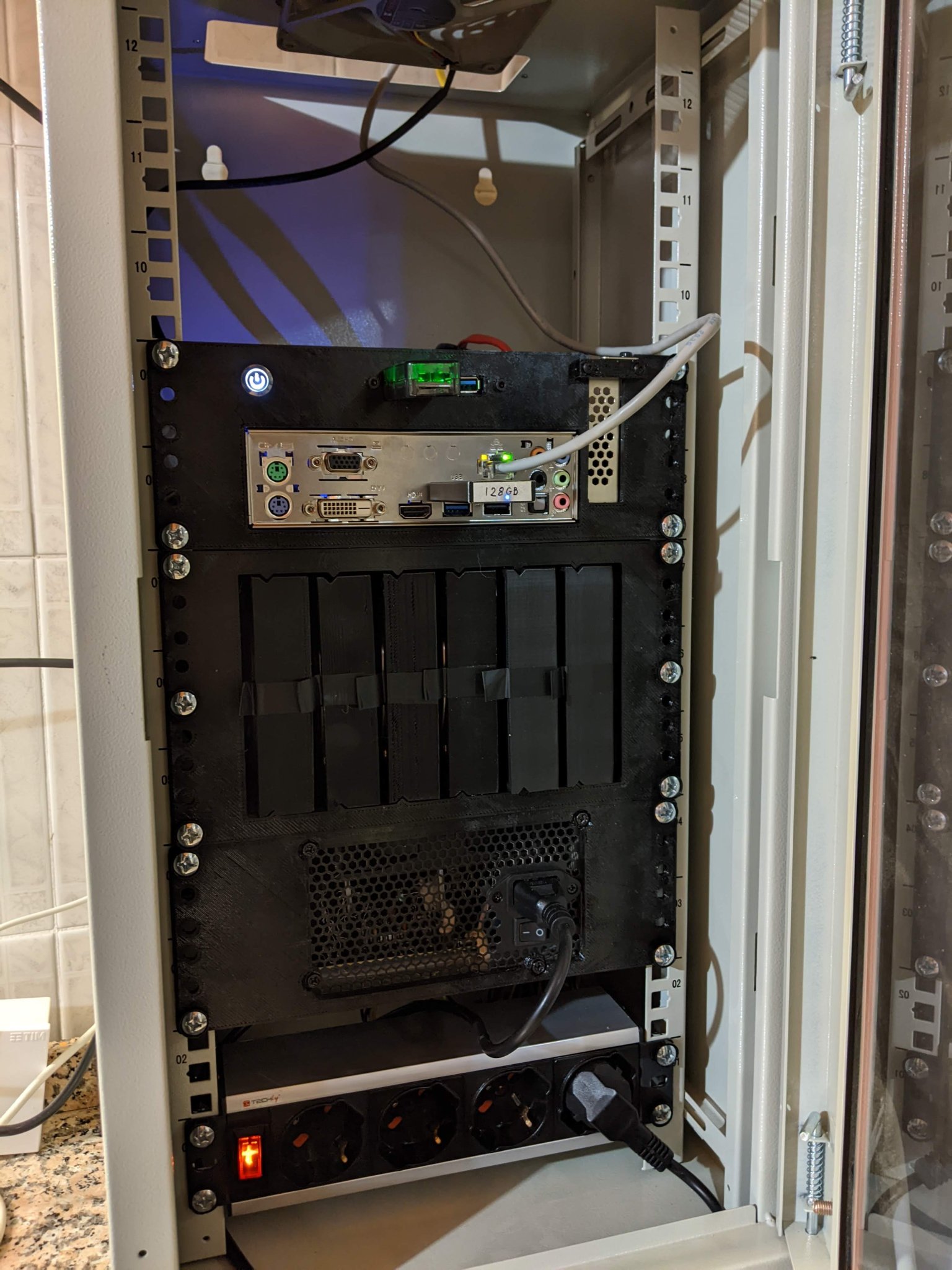 Vỏ mini ITX cho tủ rack 10 inch 2U