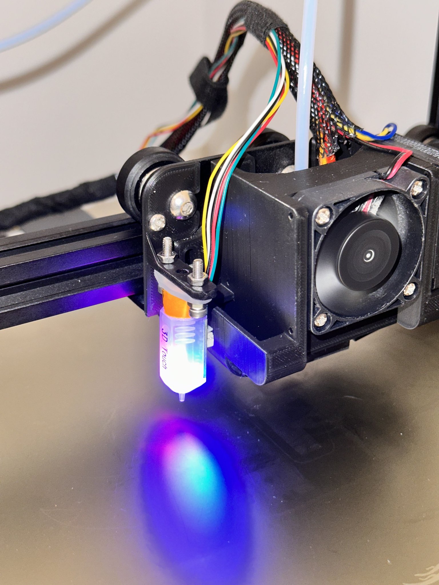 Giá đỡ BLTouch tối ưu cho quạt Satsana trên máy in 3D Ender 3 V2