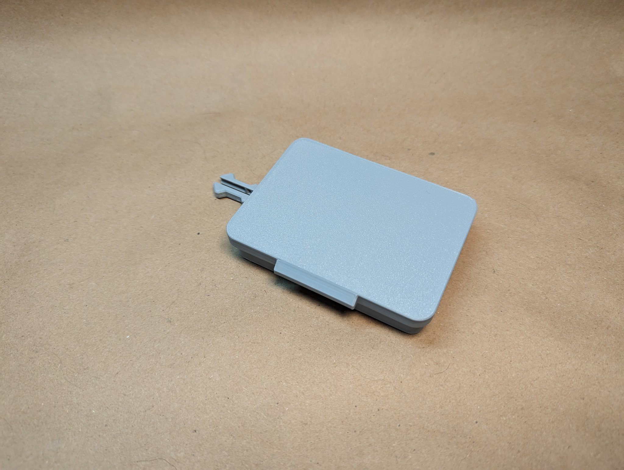 Hộp chứa đồ Flip Top QUICK-CLIP 136mL / 4.6oz