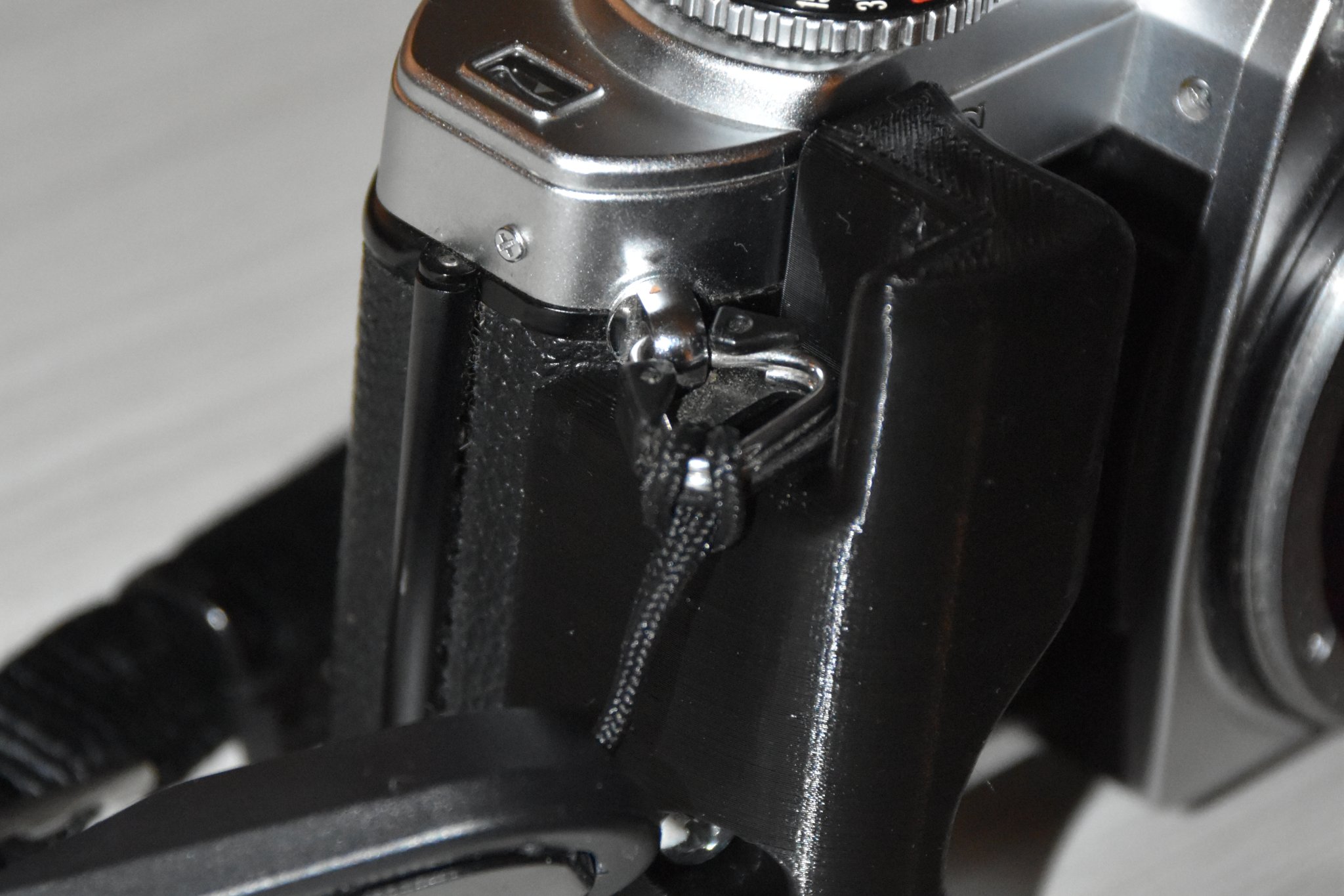 Cán cầm sâu thay thế cho Nikon FG SLR