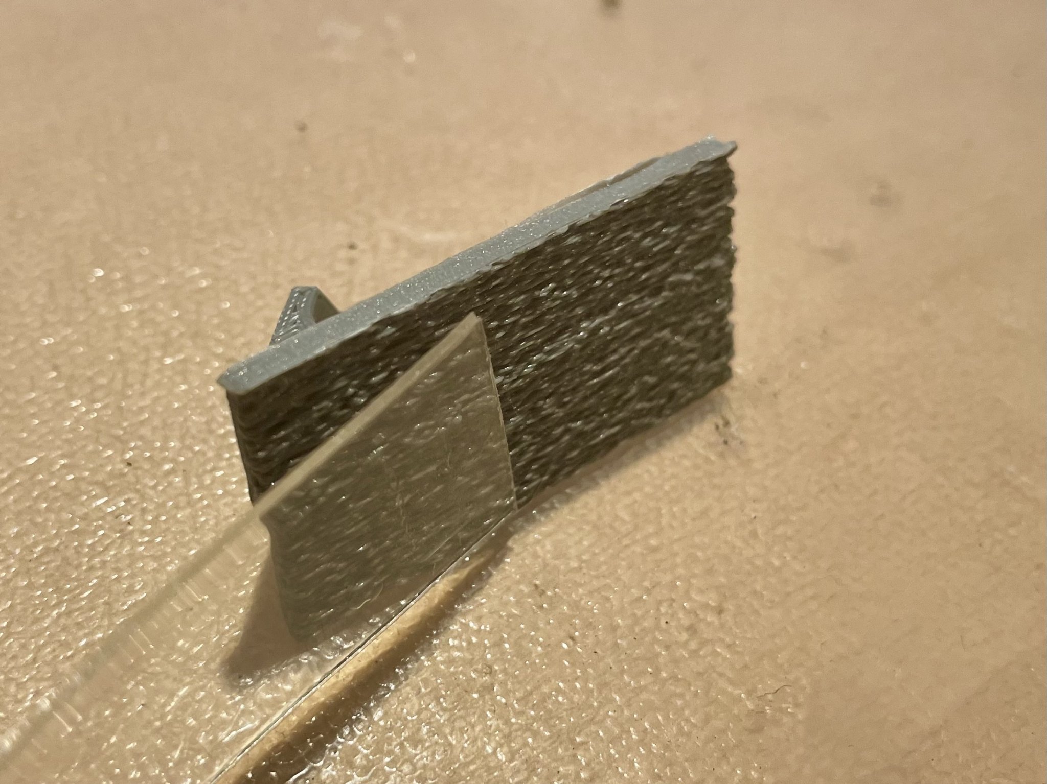 Móc treo tường đa năng cho tranh ảnh và đồ vật