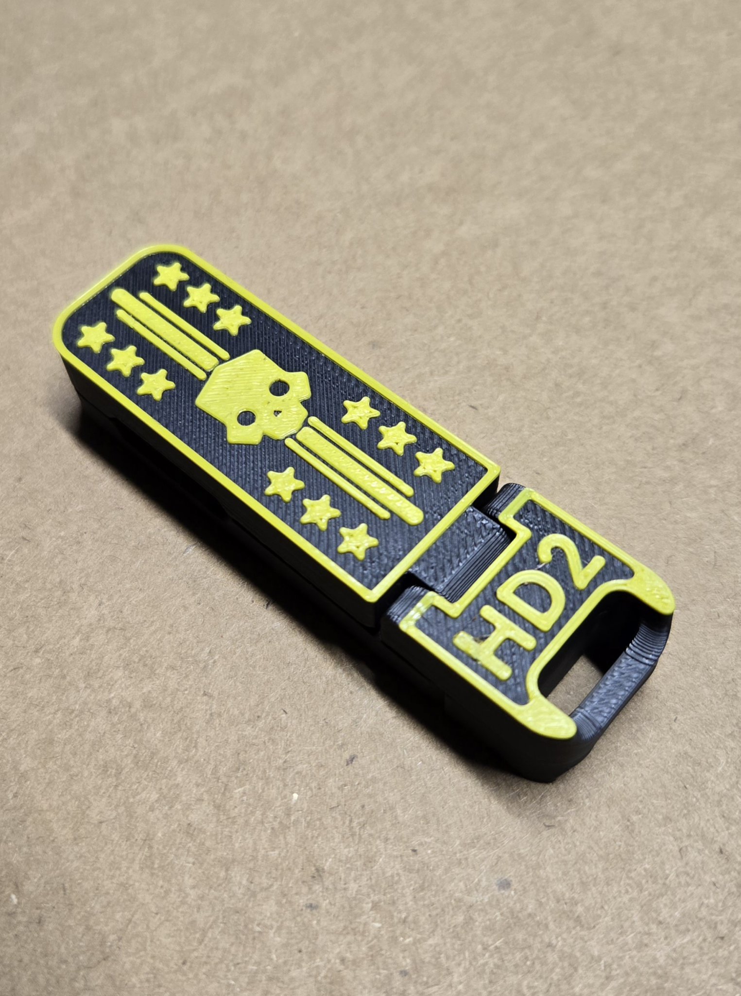 Giá đỡ điện thoại dạng móc chìa khóa Helldivers 2