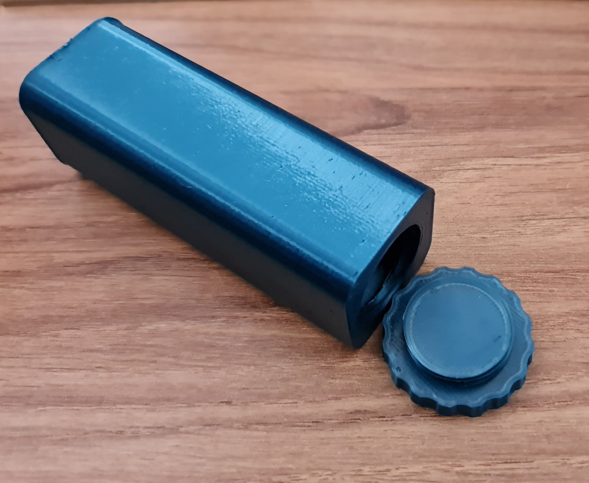 Bình đựng du lịch nhỏ nắp vít với 3 kích thước khác nhau