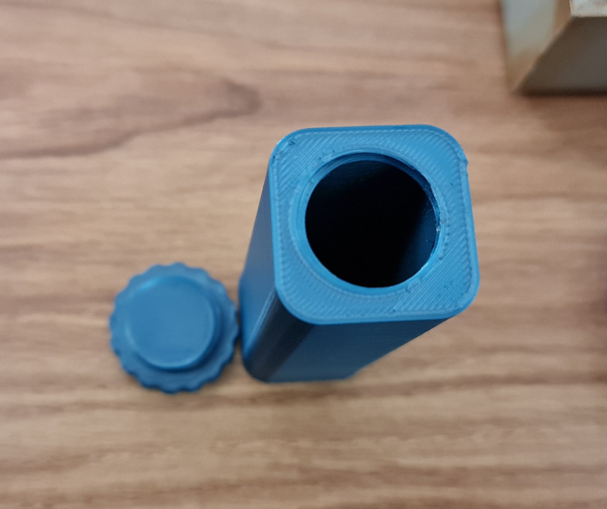 Bình đựng du lịch nhỏ nắp vít với 3 kích thước khác nhau