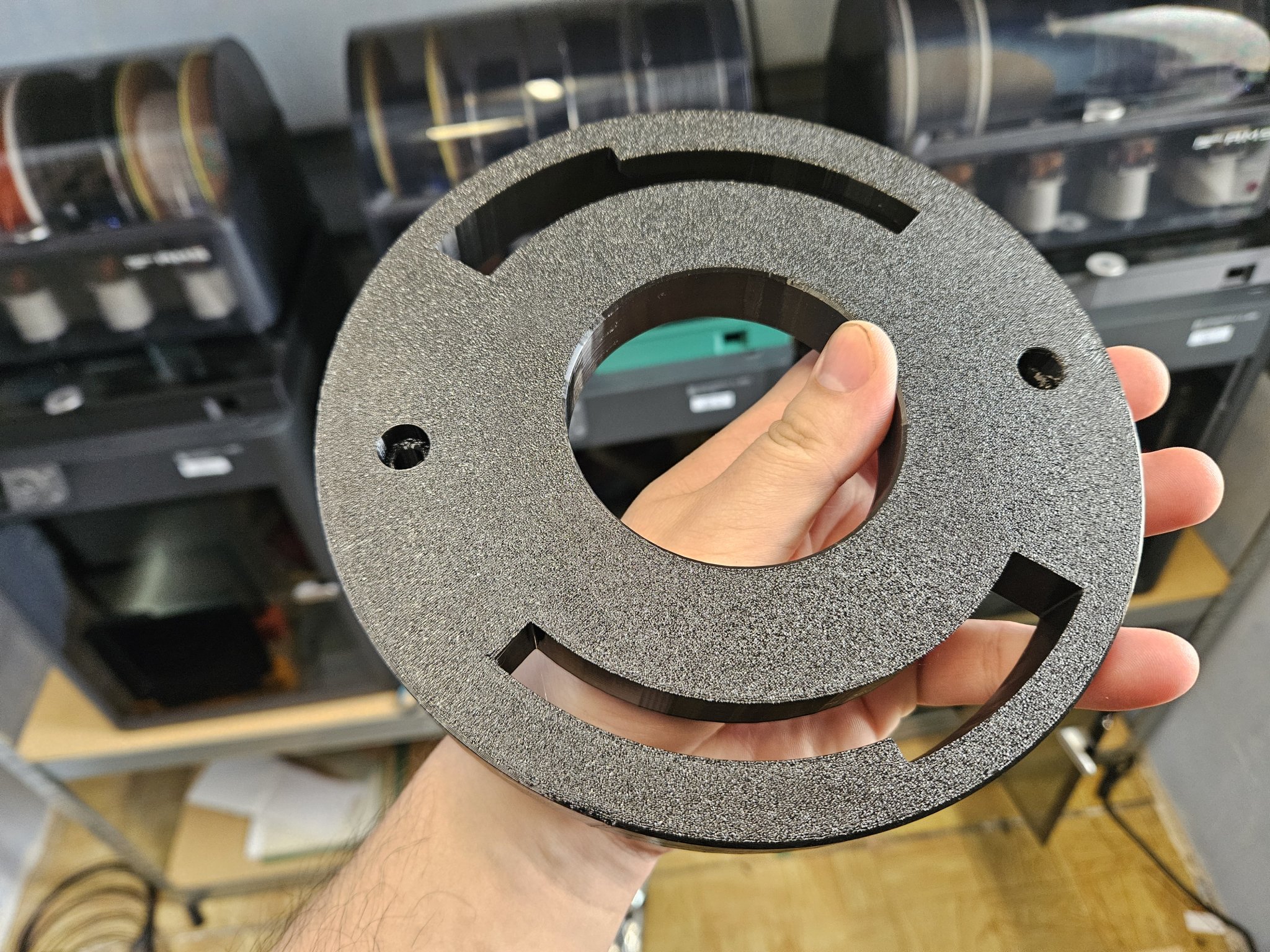 Giá đỡ tường Storz kích thước A