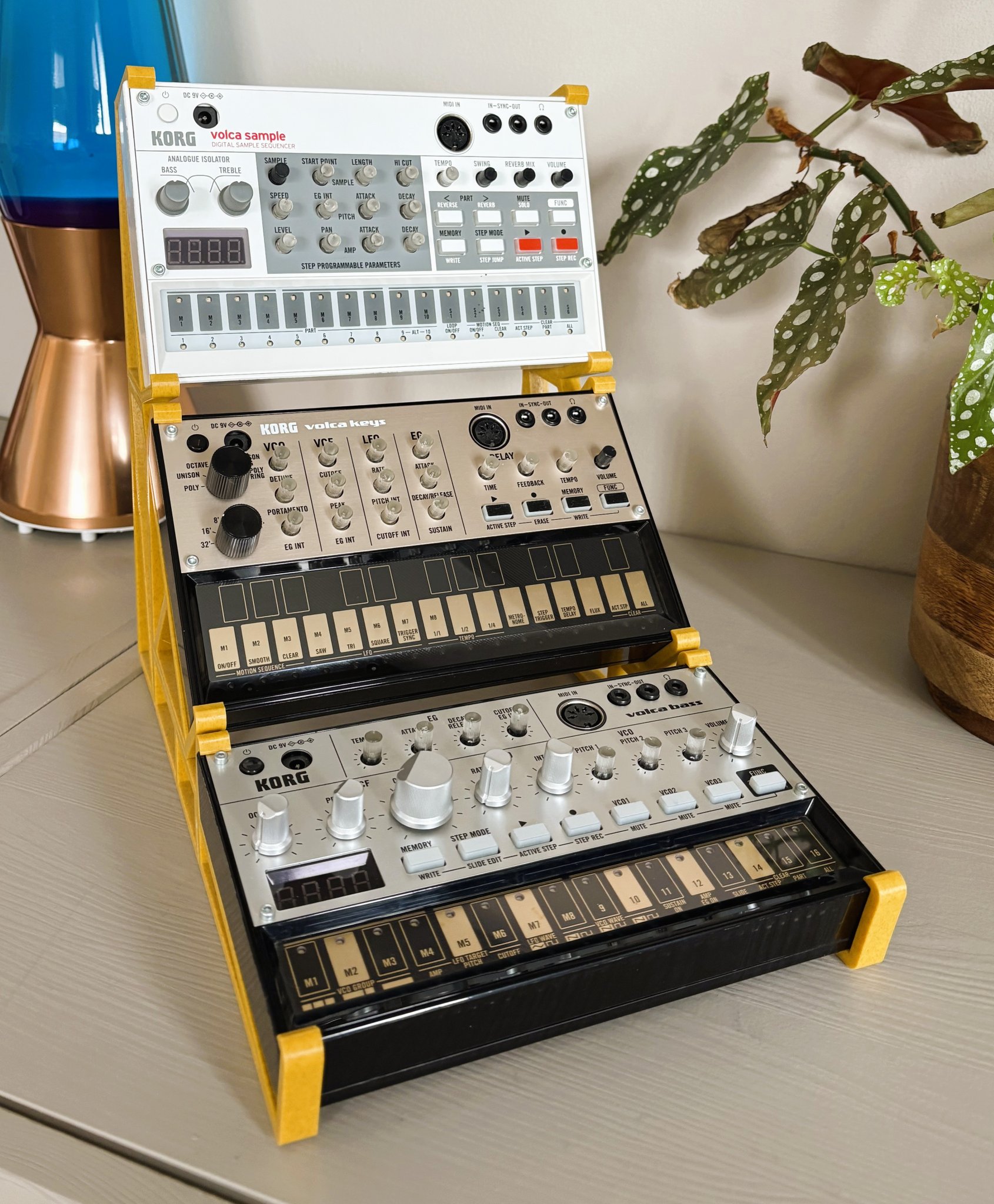Giá đỡ và giá kệ cho thiết bị Korg Volca