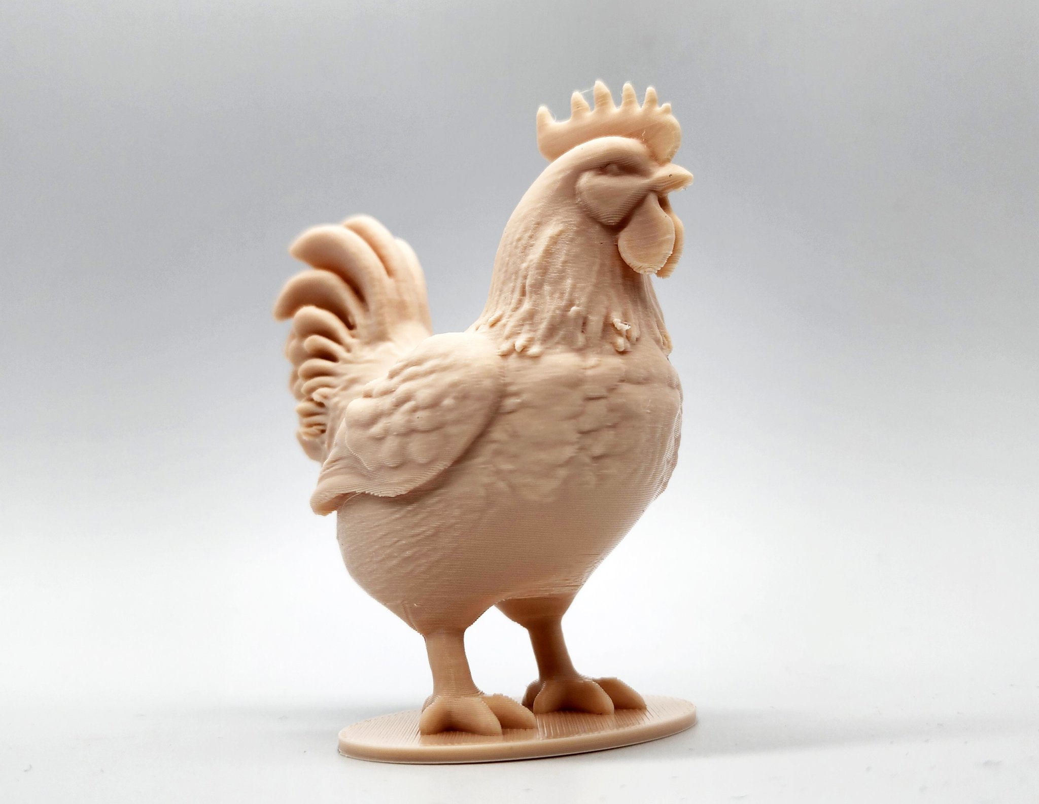 Mô hình gà mini đứng độc lập cho trang trại