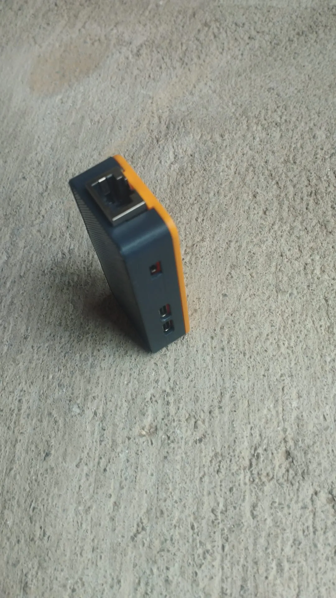 Vỏ cho Radxa Zero 3E của Nenter