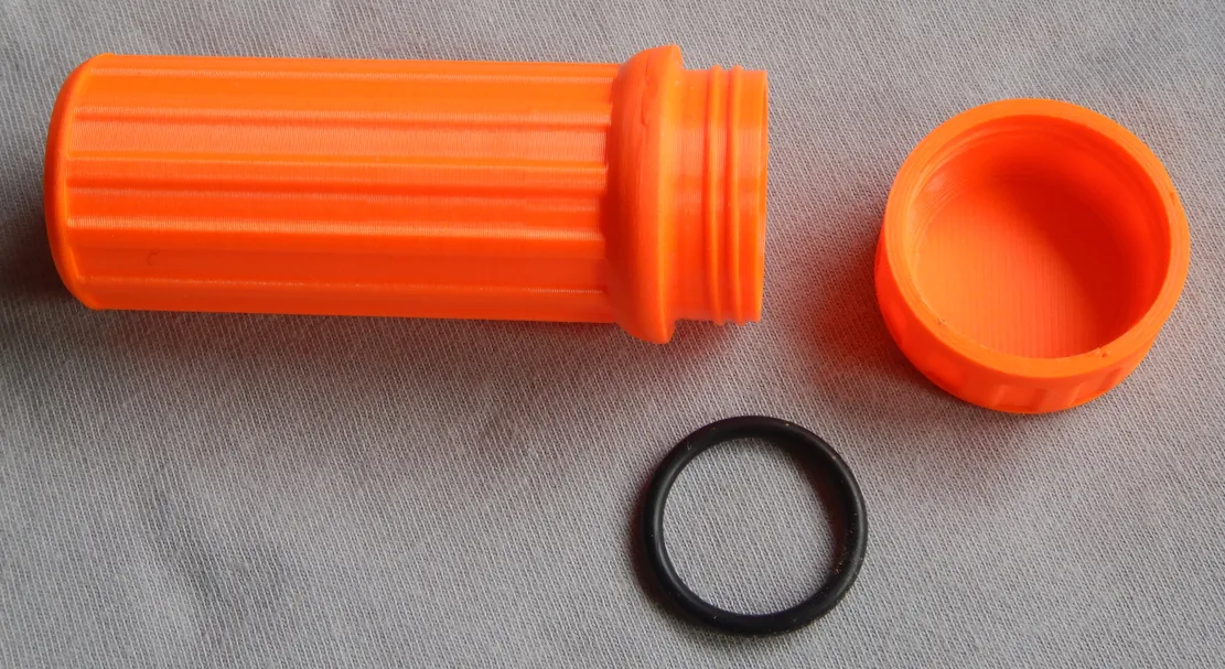 Đồ chứa có thể vặn lại hai kích thước