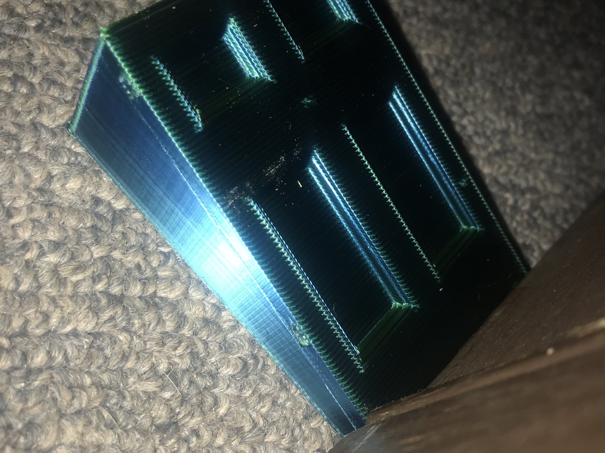 Đế chặn cửa hình tam giác cho cửa nhà bạn