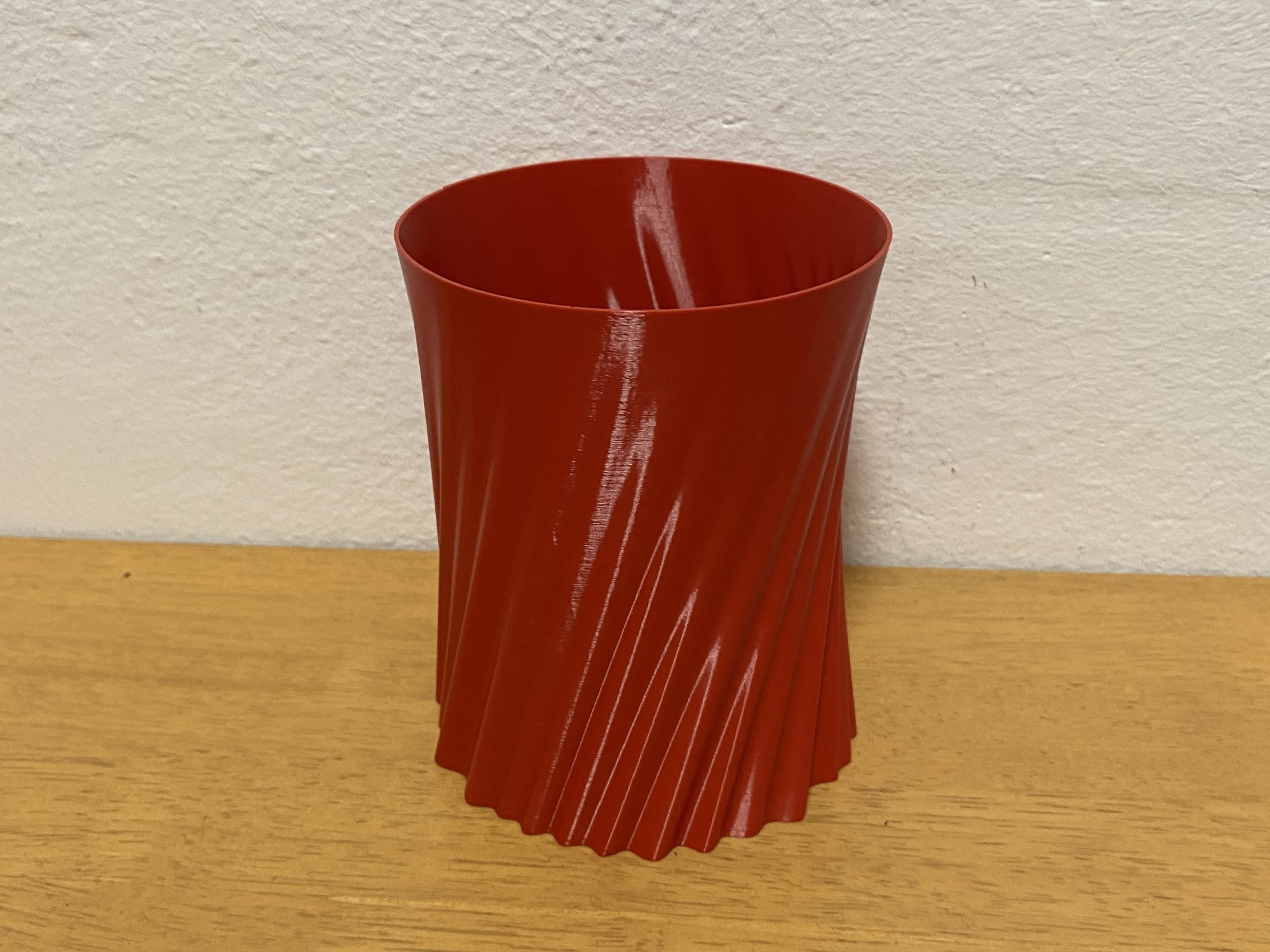 Chậu vải xoắn độc đáo cho trang trí nội thất