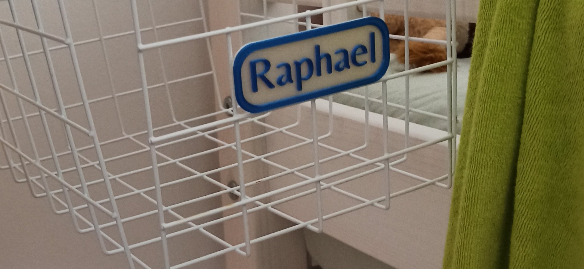 Móc giỏ dây có bảo vệ và lỗ khoét âm cho thanh treo